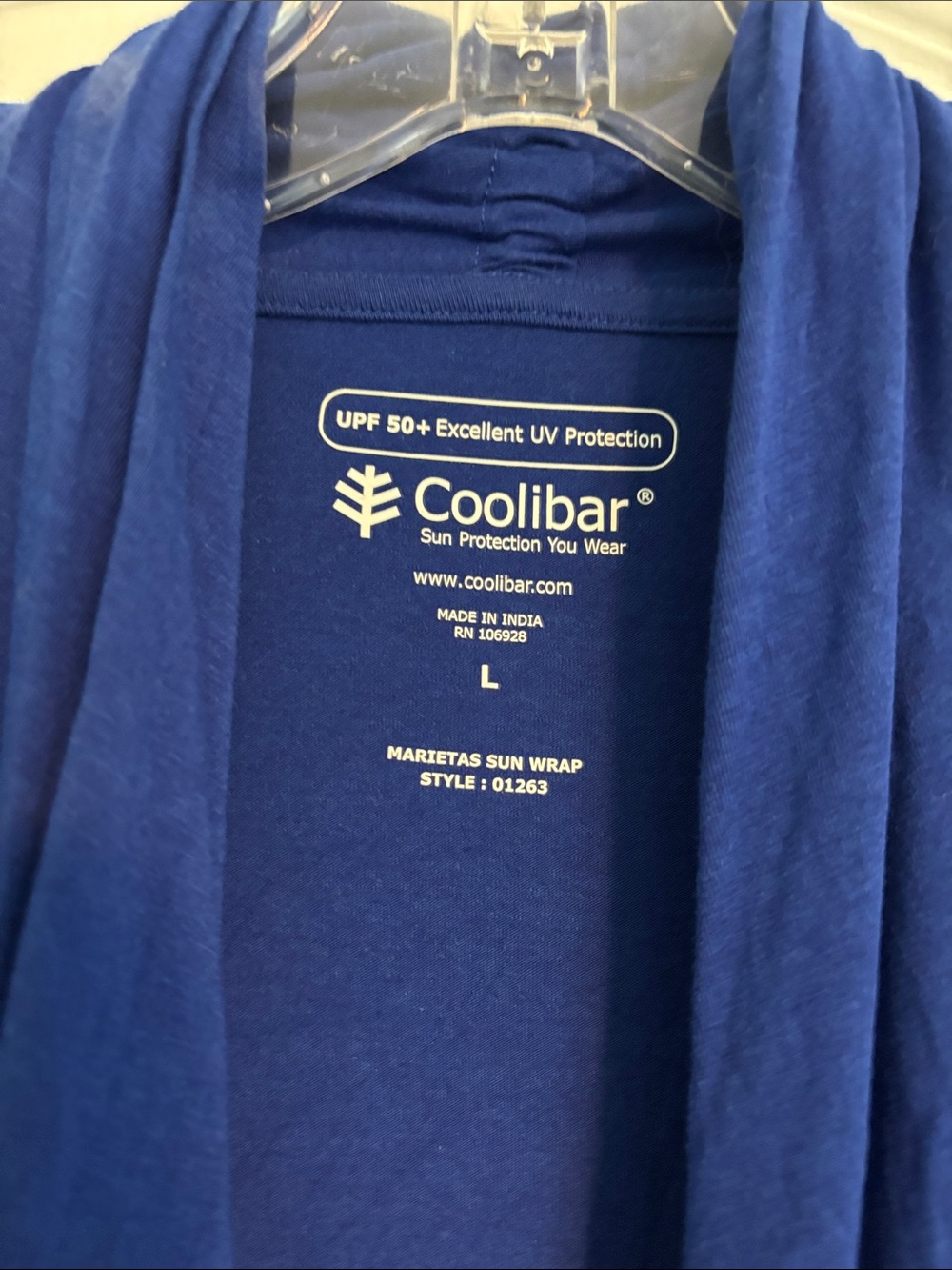 Coolibar Sun  wrap in clay blue. Size large